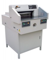 Электрич. гильотина BW-670H+ (Цифр. упр. Резом)  рез.мм:670/850 листов
